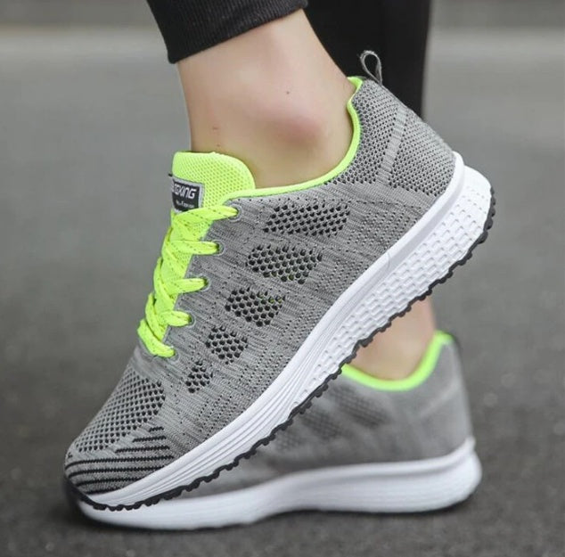 Women’s Sports Sneakers: Stylish & Comfortable Active Shoes